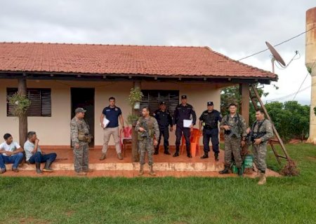 Assaltantes rendem capataz e roubam cabe&ccedil;as de gado na fazenda de prefeito