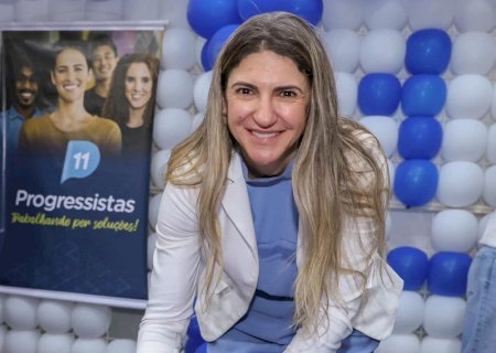 Justiça reprova contas, manda prefeita eleita devolver R$ 92,7 mil e mandato corre risco