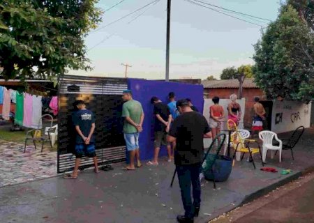 Polícia fecha dois pontos de distribuição de drogas na Cachoeirinha