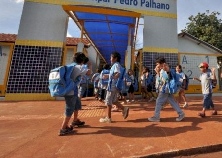 TCE-MS libera prefeitura comprar 3 mil vagas em escolas particulares em Dourados
