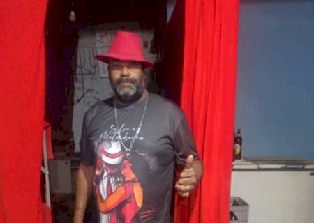 &ldquo;Ele atirou pelas costas&rdquo;, lamenta mulher de pai de santo morto com 3 tiros
