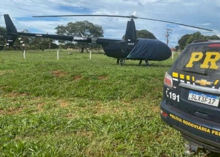 Helicóptero é apreendido 'largado' em fazenda de MS