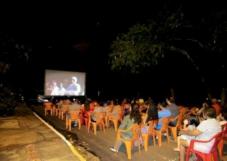 Comunidades quilombolas s&atilde;o tomadas por cinema negro
