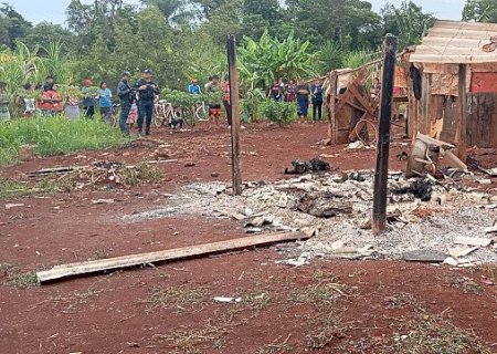 Corpos encontrados carbonizados são identificados; criança está entre as vítimas