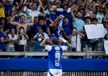 Brasileir&atilde;o come&ccedil;a com vit&oacute;rias de Cruzeiro, Gr&ecirc;mio, Juventude e Fortaleza