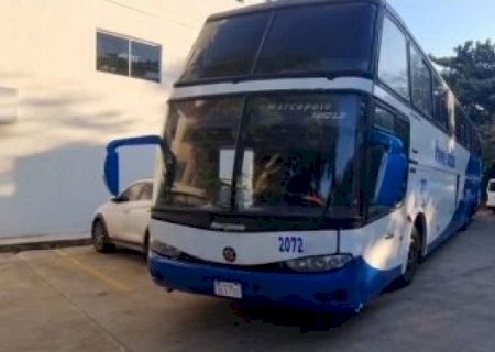 Outro ônibus de turismo om maconha é apreendido e 2 são presos