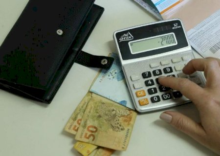 Biom&eacute;dico e contador est&atilde;o entre as 2,9 mil vagas de trabalho desta quinta