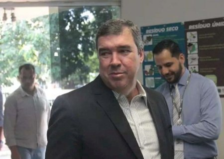 Em meio a alta dos alimentos, Riedel diz que n&atilde;o ir&aacute; tomar medidas isoladas