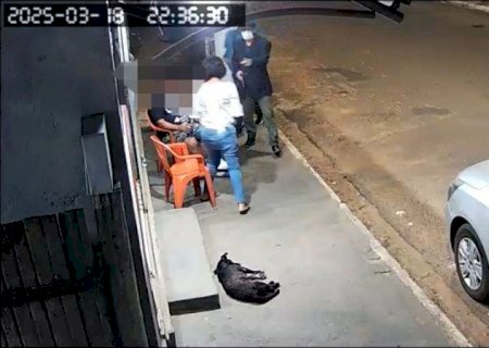 Empresário é feito refém e tem joias e caminhonete roubadas