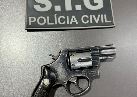 Enciumado, homem é preso após atirar no carro do namorado da ex-mulher
