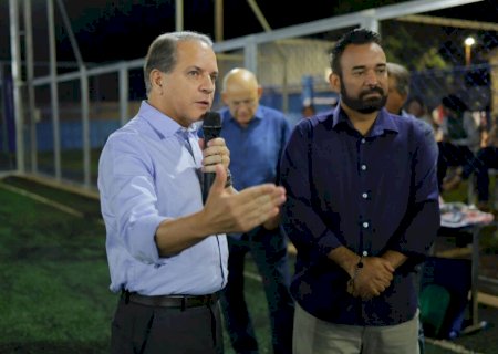 Coronel David impulsiona esporte e entrega Arena no Coophatrabalho com apoio do governo do estado e da Prefeitura