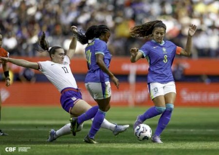 Sele&ccedil;&atilde;o feminina perde para os EUA em teste para o Mundial de 2027