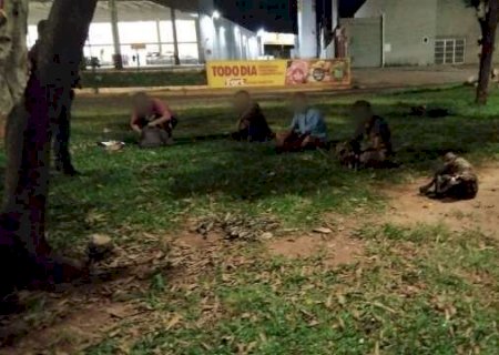 Lojistas da Coronel Antonino pedem ajuda contra furtos e &ldquo;invas&atilde;o&rdquo; de andarilhos