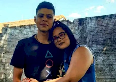 "Tentava vencer a depress&atilde;o h&aacute; 5 anos", diz irm&atilde;o de jovem que morreu queimada