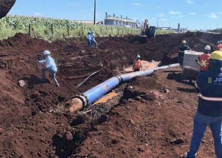 Rompimento na rede deixa metade de Dourados sem &aacute;gua pot&aacute;vel