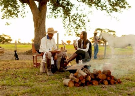 M&eacute;dica mostra vida da fam&iacute;lia que deixou cidade para viver no Pantanal