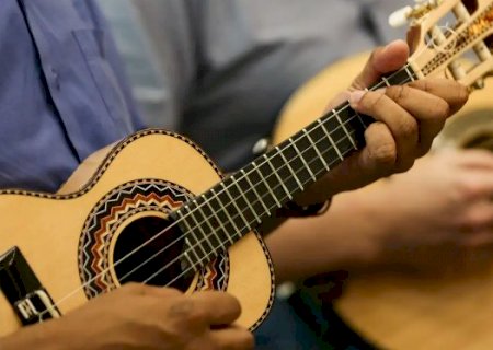 Hoje tem Chorinho e espet&aacute;culo &ldquo;Encanto Oriental em Hollywood&rdquo;