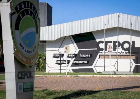 Pais s&atilde;o presos ap&oacute;s menina de 3 anos ser vista sozinha em avenida