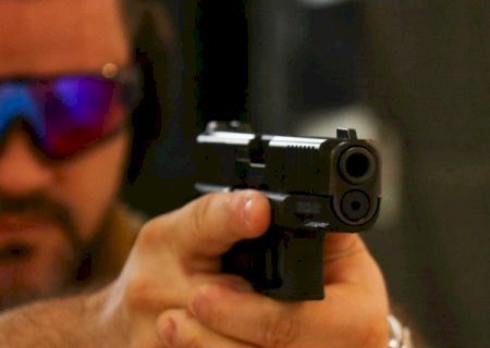 C&acirc;mara eleva pena para porte de arma de uso proibido no pa&iacute;s