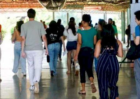 Google &eacute; cobrado para retirada de an&uacute;ncios falsos de "Enem dos Concursos"