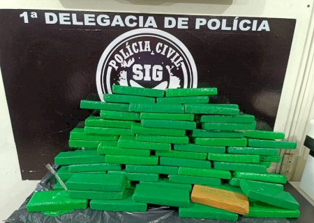 Mulher é presa tentando despachar gerador ao RJ com 90 quilos de maconha