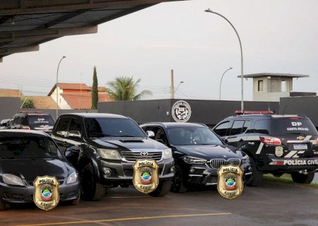 OSTENTAÇÃO: Polícia Civil realiza apreensão de veículos, imóveis e joias de traficantes em MS