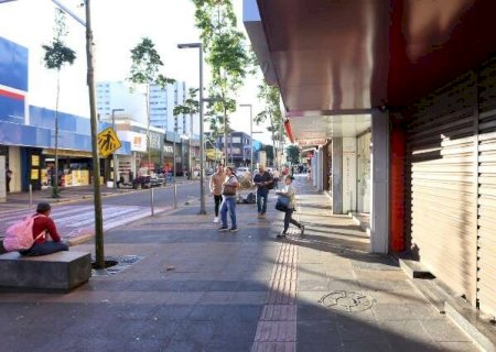 Com mais um projeto para o Centro, lojistas ainda t&ecirc;m "p&eacute; atr&aacute;s" com novo plano