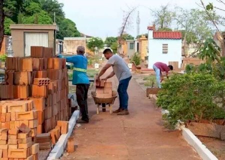 Prefeitura de Campo Grande abre cadastro reserva para coveiros e pedreiros