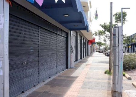 Com aluguel dobrando, comerciantes n&atilde;o veem mais lucro e bairros entram na mira