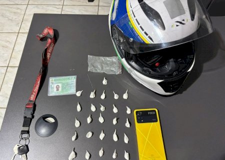 Dois são presos por delivery de droga na capital do turismo em MS