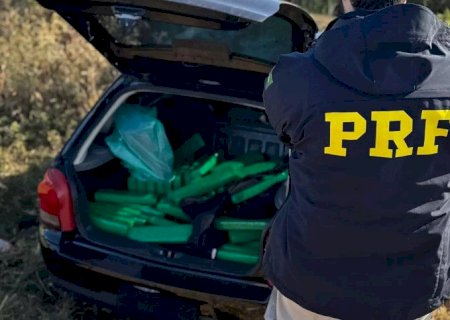 PRF intercepta maconha e prende jovem após perseguição no Anel Viário
