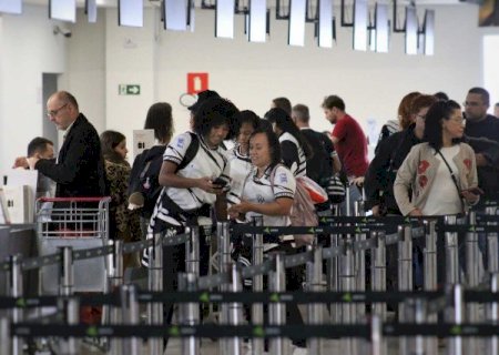 Oper&aacute;rio dispensa jogadoras ap&oacute;s derrota de 6 a 0 para o Flamengo
