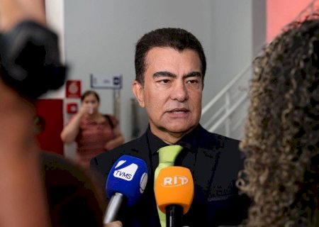 Com arrecadação em queda, Marçal Filho anuncia decreto cortando gastos