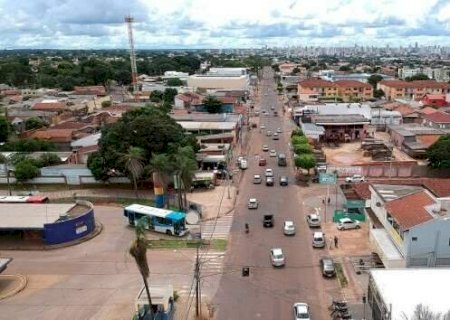 Idoso morre atropelado ao tentar atravessar rodovia