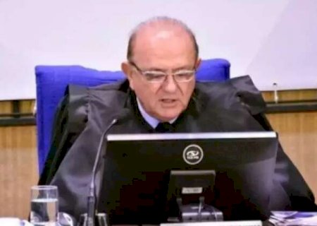 Osmar Jeronymo espera sinal do STF para sair da geladeira