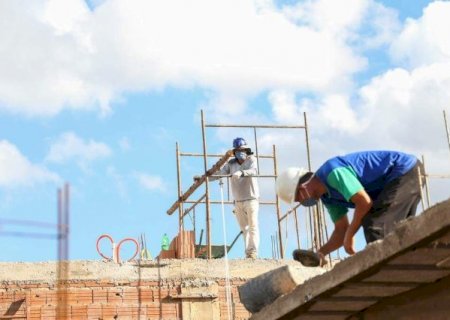 Estado tem 3,2 mil vagas de trabalho abertas na segunda; 681 na Capital