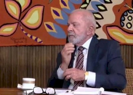 Lula anuncia cr&eacute;dito de R$ 30 bilh&otilde;es aos afetados por  tarifa&ccedil;o