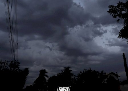Dourados tem alerta de tempestade no primeiro dia de setembro