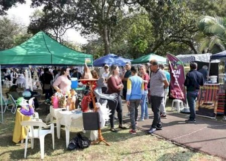 Domingo &eacute; dia de Feira Bosque da Paz edi&ccedil;&atilde;o retr&ocirc;