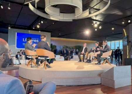 Riedel apresenta avan&ccedil;os de MS e defende reforma administrativa em evento em SP