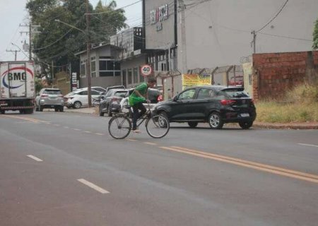 Prefeitura far&aacute; estudo t&eacute;cnico em cruzamento onde motociclista morreu