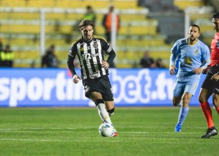 Atl&eacute;tico-MG desperdi&ccedil;a vantagem de dois gols e empata com Bol&iacute;var