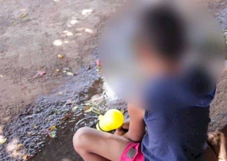 Mãe deixa criança sozinha para usar drogas e avó denúncia maus-tratos em MS
