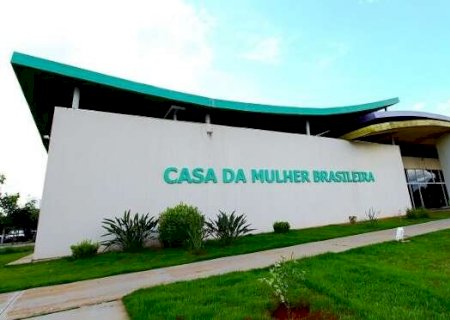 TCE e TJ firmam acordo para cobrar pol&iacute;ticas de prote&ccedil;&atilde;o &agrave; mulher nos munic&iacute;pios