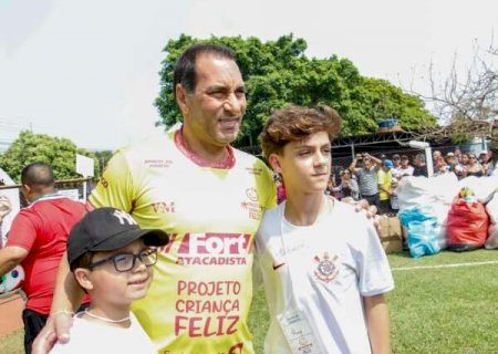 Ex-jogadores se re&uacute;nem em Campo Grande e celebram 10 anos de projeto solid&aacute;rio