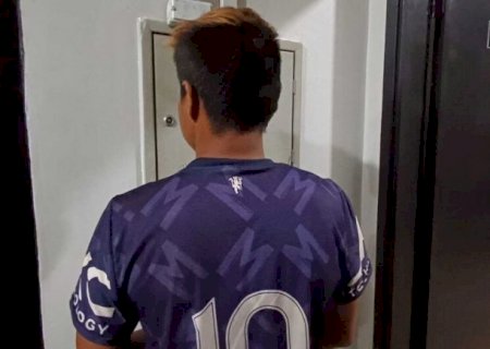 Justi&ccedil;a mant&eacute;m preso professor suspeito de estuprar crian&ccedil;a em aldeia