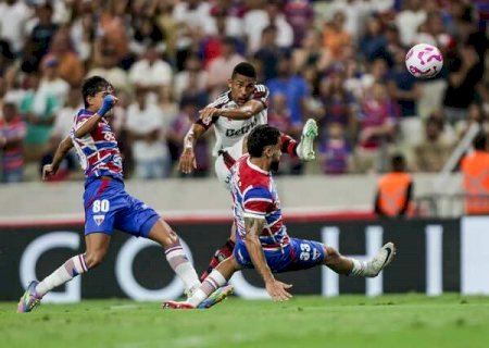 Flamengo trope&ccedil;a em Fortaleza e v&ecirc; Mirassol vencer fora de casa