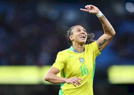 Brasil derrota Inglaterra em amistoso de prepara&ccedil;&atilde;o para Copa do Mundo