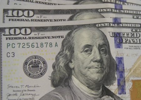 Dólar dispara para R$ 5,50 com tensão entre EUA e China