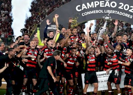 Flamengo vence Palmeiras e vira 1º brasileiro tetra da Libertadores